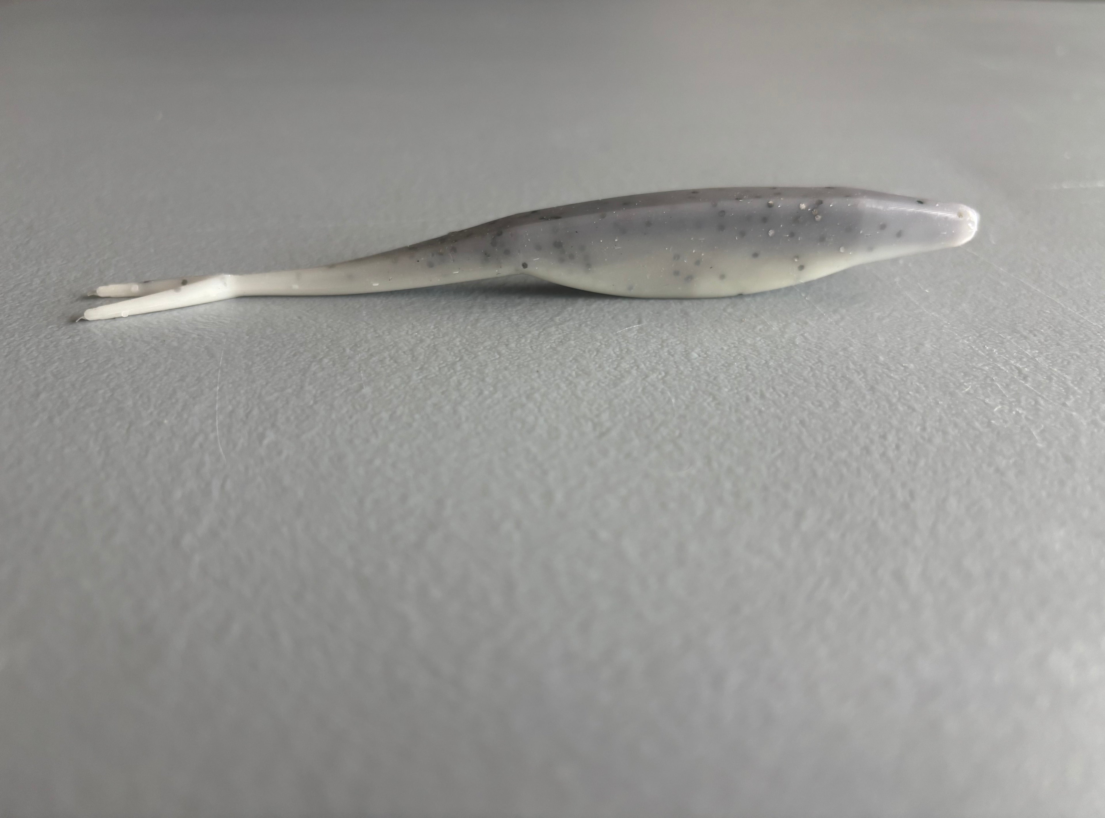 Fluke 5-1/2”- Dying Mullet 10 per pack- coffee scent