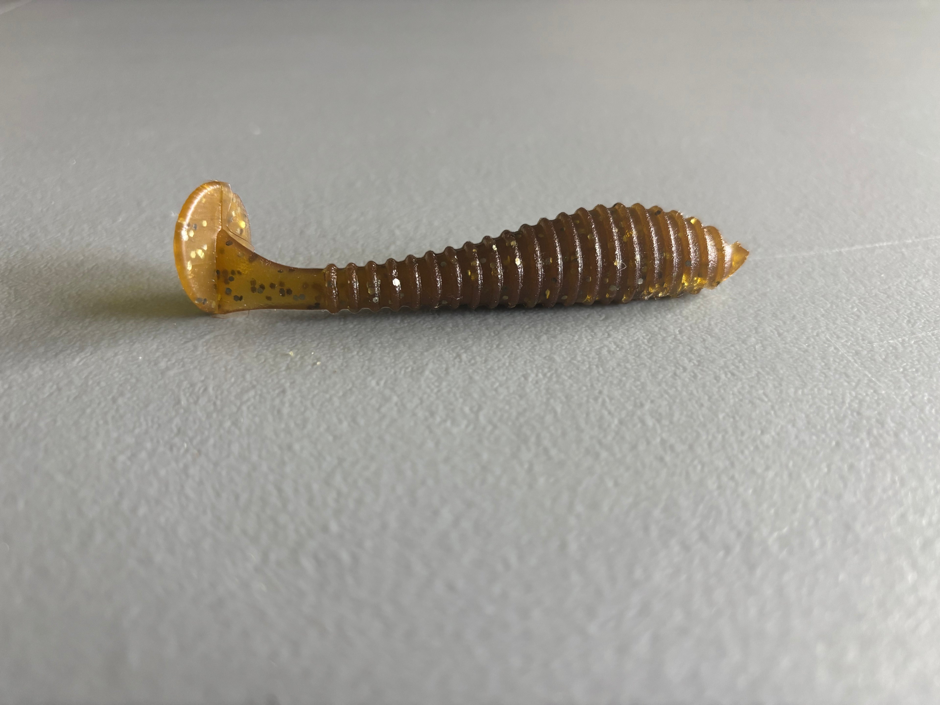 Swimbait 3-1/2” Ripper Mud Magic 9 per pack- coffee scent