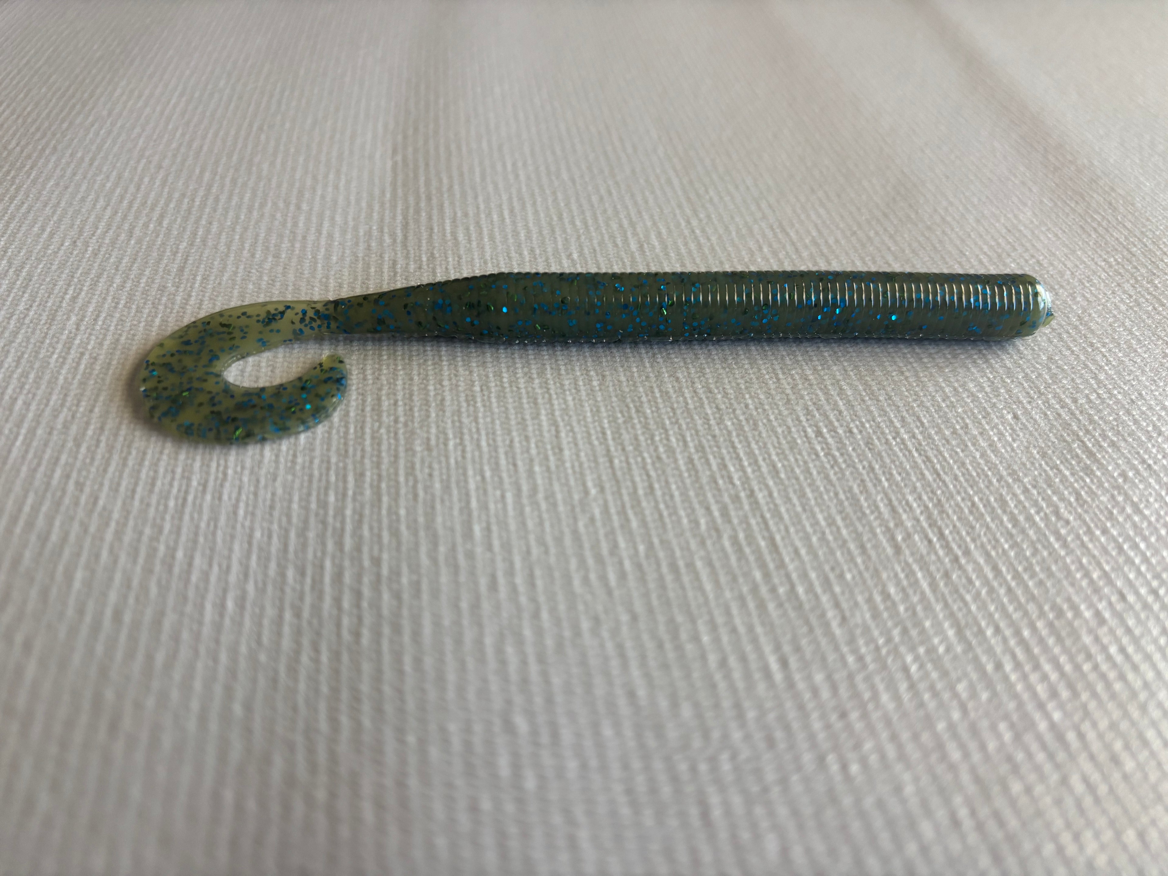 Dragster 5.25” Swamp Thang 12 per pack- GARLIC scent